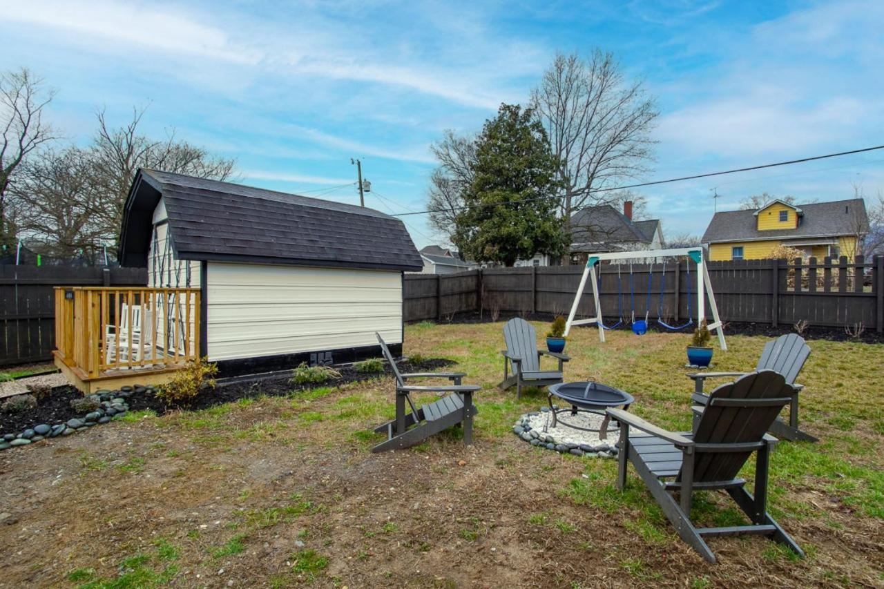 Blue Valley Inn - Hot Tub & Spacious Play Area! Knoxville Exterior photo
